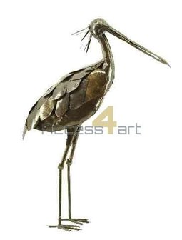 Metalen vogel, lepelaar staande vogel. Tuinvogel uit Zimbabwe. Birds of Zimbabwe metalen vogels in tuin uit Afrika.
