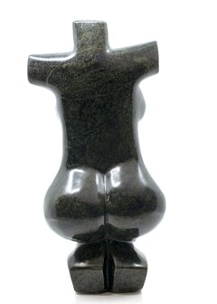 Stenen beeld torso knielend 1 persoon, 37 cm hoog, groen