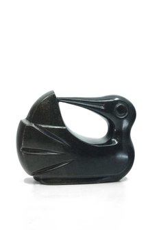 Stenen beeld 1 wassende vogel dier bij de in de woonkamer. Vogel stenen kunst in de huis. Zwarte vogels voor in de vensterbank.