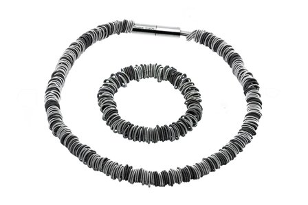 La Molla Collier N 1 Dark ketting veren 140550