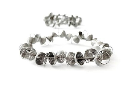 La Molla Armband Lune metalen veren armband 14003