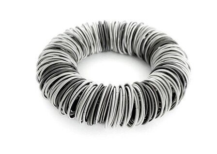 La Molla Armband Maxi-one Dark metalen veren armband 140280