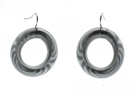 La Molla Oorbellen Sense metalen oorbellen veren 140466