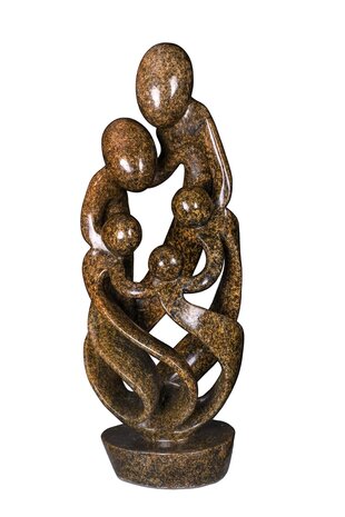 Speksteen beeld gezin 5 personen steen. Familie en geboorte kunst voor jubileum, begrafenis, overlijden. Stenen beeld van vader