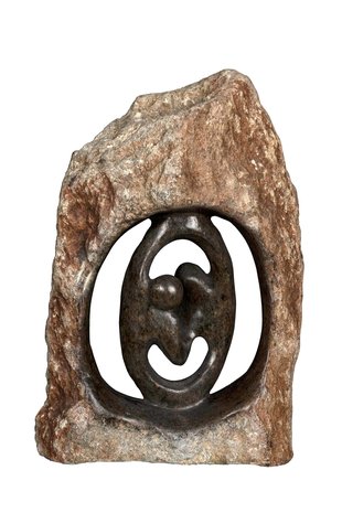 Speksteen beeld ruwe lover bruin 2 personen 17 cm hoog. Stenen kunst uit Afrika