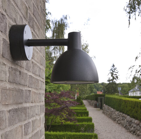 Louis Poulsen buitenlamp Toldbod 155 wandlamp zwart