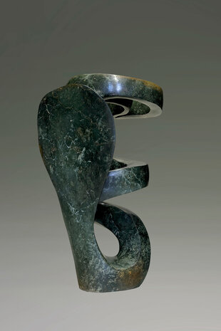 Stenen tuinbeeld uniek, Bloem abstract 