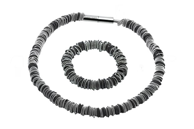 La Molla Collier N 1 Dark ketting veren 140550