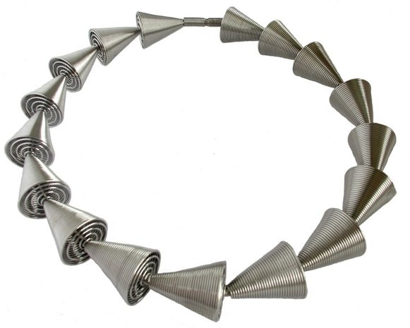 La Molla Collier cone metalen veren ketting 14013