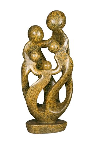 Beeld gezin 5 personen steen, bruin. Familie en geboorte kunst voor jubileum en goud zilver bruiloft. Beeld van vader, moeder e