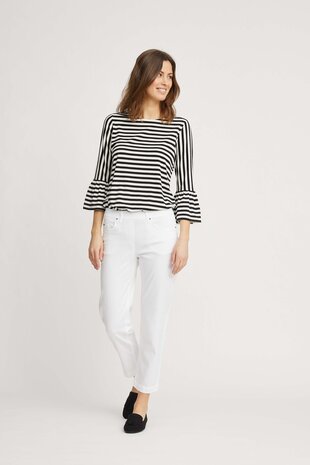 Laurie broek, model Hannah Regular Cropped basis tencel sand 28362-25102