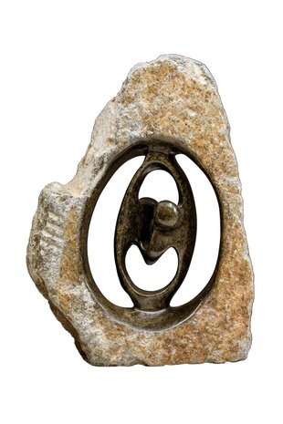Speksteen beeld ruwe lover bruin 2 personen 17 cm hoog. Stenen kunst uit Afrika