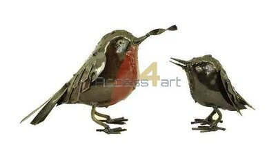 Roodborst voedend baby roodborst BRBR