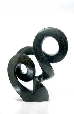 Stenen beeld uniek, Infinite, Tendai Maposa, Tengenenge