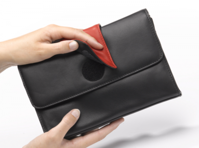 Krista's France small zwart, felrood, grijs, paars