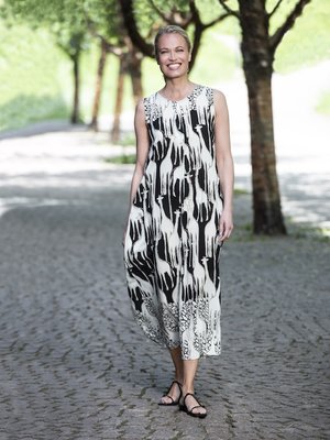 Ritva Falla Nelida jurk zwart/wit