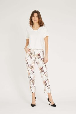 Laurie broek, model Piper Regular Cropped bloem print gebroken wit 100360-11406