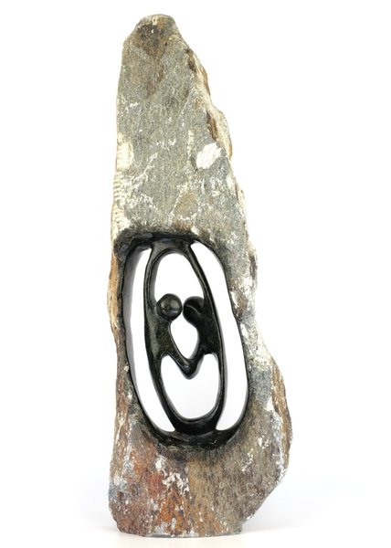 Stenen beeld ruwe lover familie 2 personen, 56 cm hoog, zwart