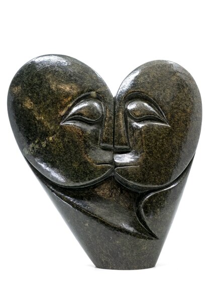 Stenen beeld heart lover 2 personen, 23 cm hoog, groen