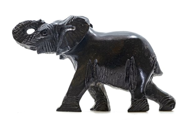Stenen beeld olifant springstone 1 dier, 6 cm hoog, zwart