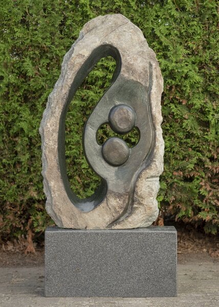 Stenen tuinbeeld ruwe lover familie 2 personen, 101 cm hoog, groen