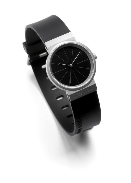 Jacob Jensen Horloge Titanium 690 Dames model Jacob Jensen Horloge Titanium 690 Dames model