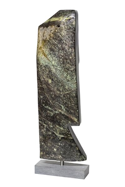 Stenen beeld uniek, Queen, Fanuel Maruza