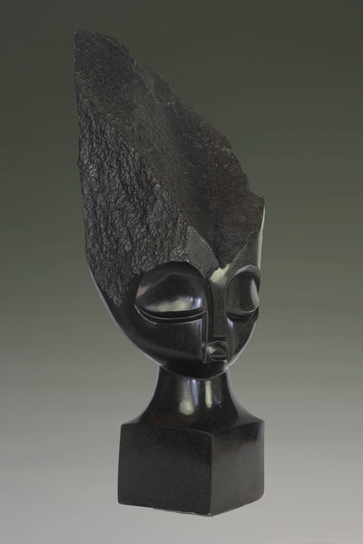 Stenen tuinbeeld uniek, Queen, abstract