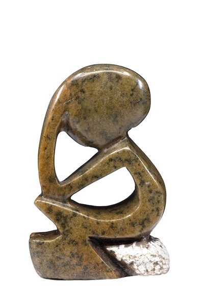 Speksteen beeld denker zittend abstract | 7 cm hoog |bruin